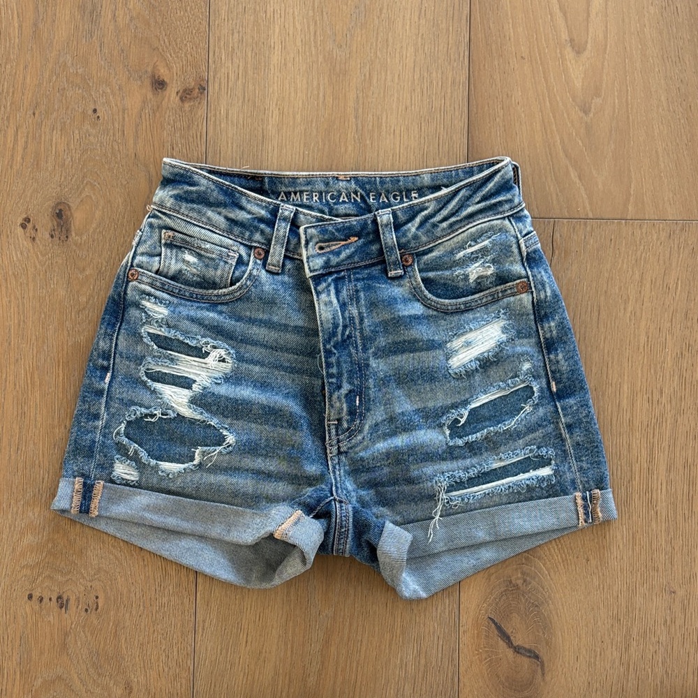 American Eagle Outfitters mom shorts Jean Shorts